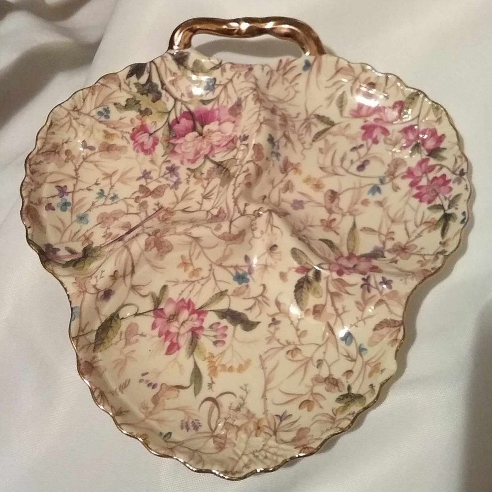 Royal Elfreda Laura Rosary Porcelain Tray